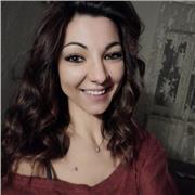 Giovane e motivata insegnante offre lezioni di italiano, grammatica, analisi dei testi e scrittura, anche per BES e DSA, da remoto e in presenza. Salerno e dintorni